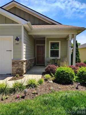 Property Slideshow image 3 of 43 | 6224 raven rock dr, Denver, NC, 28037