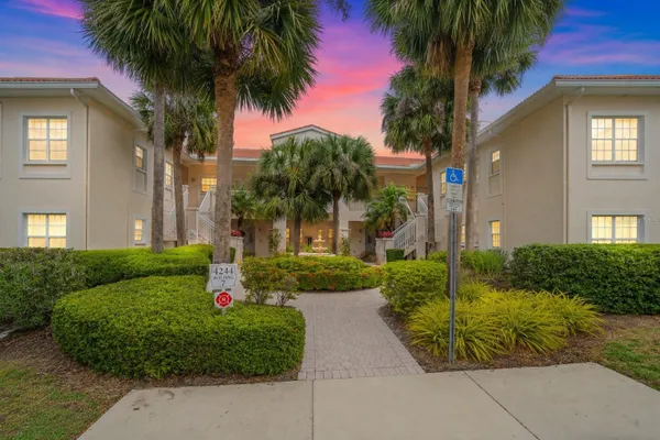 Property Slideshow image 2 of 44 | 4244 central sarasota pkwy 714, Sarasota, FL, 34238