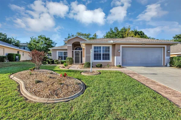 Property Slideshow image 2 of 73 | 5305 indian ocean loop, Tavares, FL, 32778