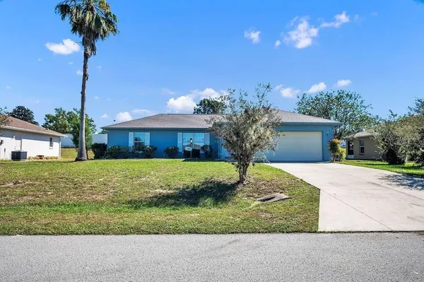 Property Slideshow image 2 of 19 | 8695 sw 60th cir, Ocala, FL, 34476
