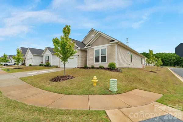 Property Slideshow image 3 of 45 | 7162 indigo way, Denver, NC, 28037