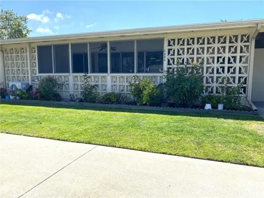 Property Slideshow image 3 of 17 | 1560 interlachen rd, Seal Beach, CA, 90740