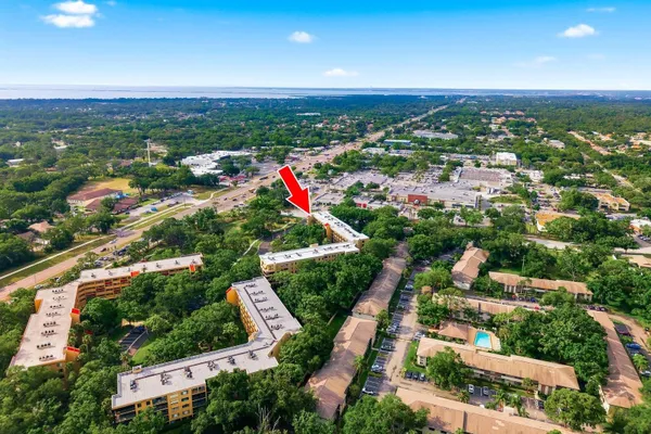 Property Slideshow image 2 of 51 | 3078 eastland blvd 401, Clearwater, FL, 33761