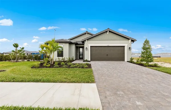 Property Slideshow image 2 of 30 | 4415 lakeside grv, North Port, FL, 34289