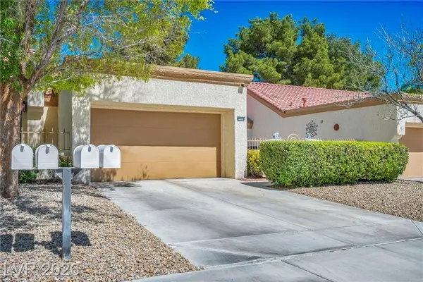 Property Slideshow image 2 of 30 | 8912 evening star dr, Las Vegas, NV, 89134