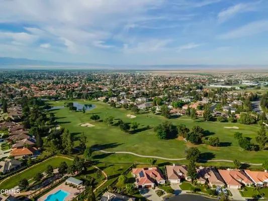Property Slideshow image 3 of 36 | 9910 timeless rose ct, Bakersfield, CA, 93311