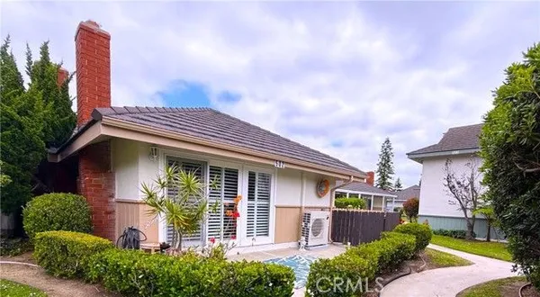 Property Slideshow image 3 of 25 | 22964 nadine cir, Torrance, CA, 90505
