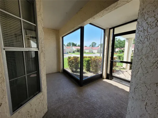 Property Slideshow image 2 of 23 | 946 madrid dr, Palm Harbor, FL, 34684