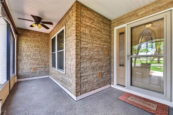 Property Slideshow image 3 of 59 | 6031 sanderling dr, Lakeland, FL, 33809