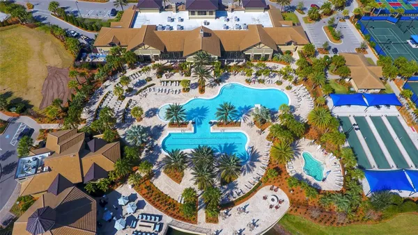 Property Slideshow image 3 of 72 | 17905 waterville pl, Bradenton, FL, 34202