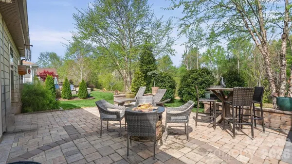 Property Slideshow image 2 of 48 | 4846 looking glass trl, Denver, NC, 28037