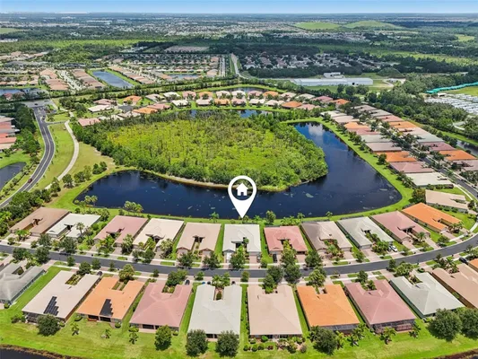 Property Slideshow image 2 of 74 | 15837 aurora lake cir, Wimauma, FL, 33598