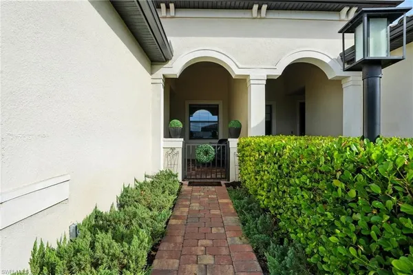 Property Slideshow image 3 of 47 | 12230 canal grande dr, Fort Myers, FL, 33913