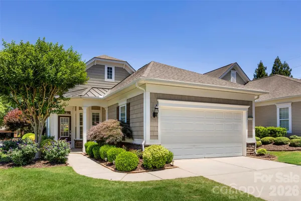 Property Slideshow image 2 of 33 | 3921 yosemite way, Fort Mill, SC, 29707