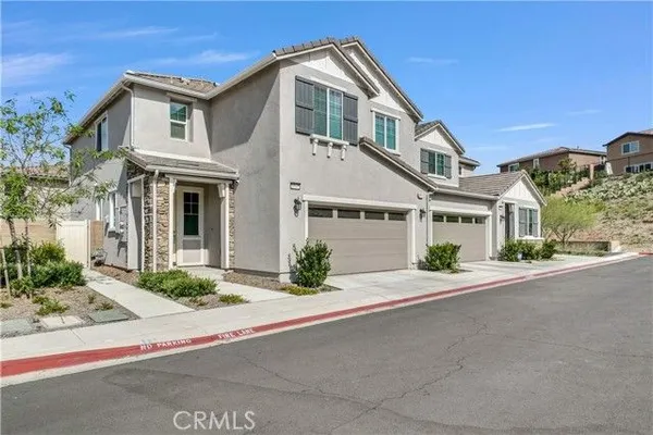 Property Slideshow image 3 of 19 | 24047 ashton rd 125, Corona, CA, 92882