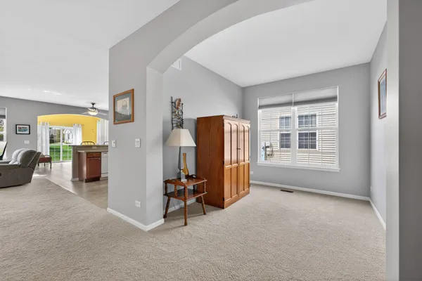 Property Slideshow image 3 of 24 | 1682 francis dr, Pingree Grove, IL, 60140