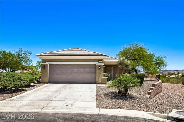 Property Slideshow image 2 of 49 | 2516 evansville ave, Henderson, NV, 89052