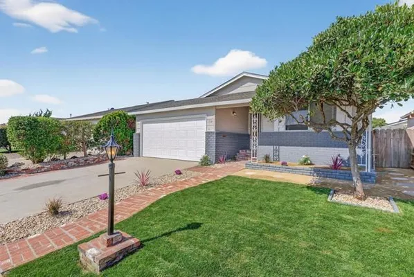 Property Slideshow image 2 of 32 | 759 bronte ave, Watsonville, CA, 95076