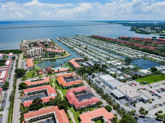 Property Slideshow image 2 of 27 | 19029 us highway 19 n apt 10d, Clearwater, FL, 33764