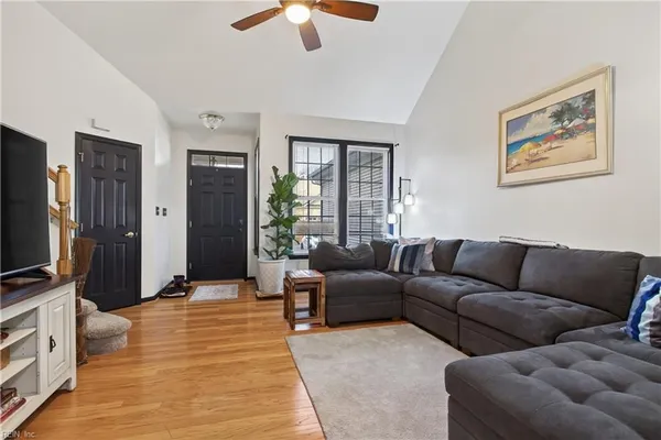 Property Slideshow image 3 of 33 | 4331 audley green ter, Williamsburg, VA, 23188