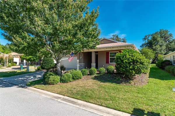 Property Slideshow image 2 of 45 | 7847 sw 82nd pl, Ocala, FL, 34476