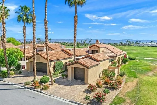 Property Slideshow image 2 of 77 | 56200 riviera, La Quinta, CA, 92253