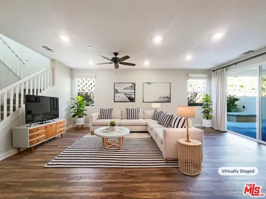 Property Slideshow image 2 of 30 | 20543 martingale pl, Santa Clarita, CA, 91350