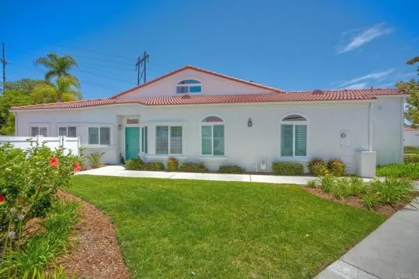 Property Slideshow image 2 of 53 | 3376 corsica way, Oceanside, CA, 92056