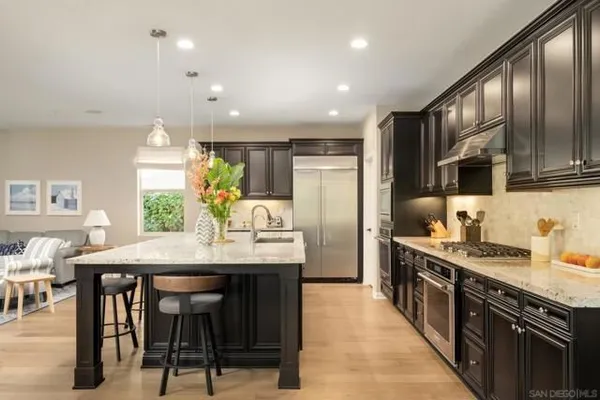 Property Slideshow image 3 of 53 | 7964 auberge cir, San Diego, CA, 92127