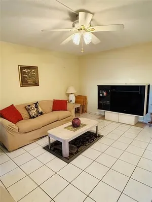 Property Slideshow image 2 of 18 | 3081 nw 47th ter 206, Lauderdale Lakes, FL, 33313