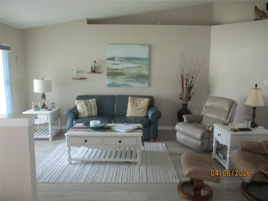 Property Slideshow image 2 of 21 | 6136 magpie dr, Lakeland, FL, 33809