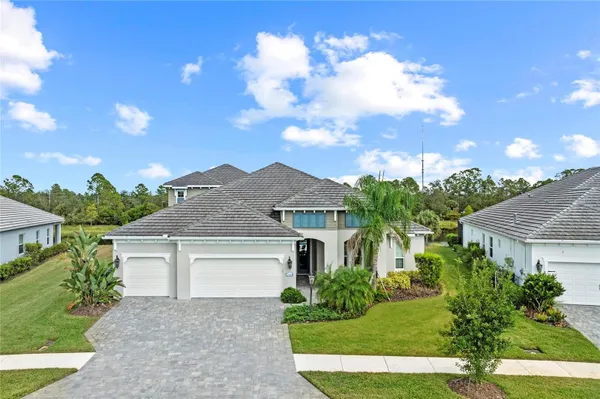 Property Slideshow image 2 of 100 | 12444 destin loop, Venice, FL, 34293