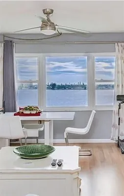 Property Slideshow image 3 of 31 | 4750 cove cir 706, St Petersburg, FL, 33708