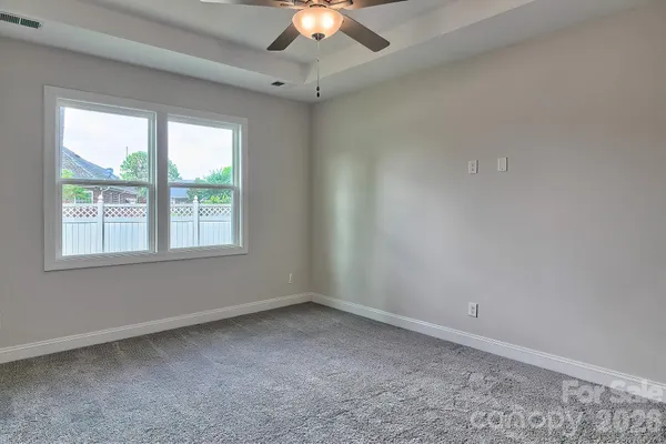 Property Slideshow image 2 of 32 | 955 exeter dr, Sherrills Ford, NC, 28673