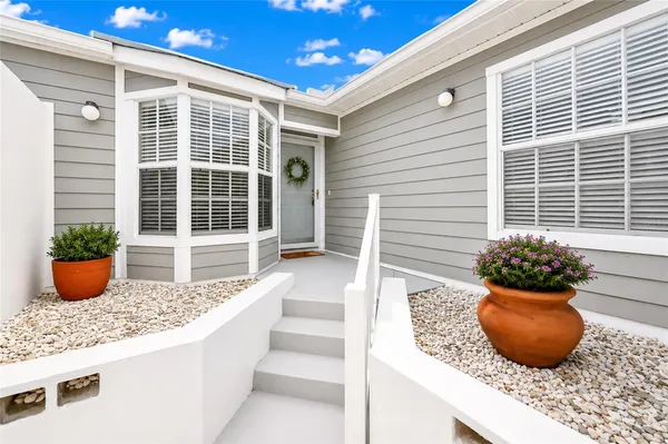 Property Slideshow image 3 of 56 | 1216 spoonbill landings cir, Bradenton, FL, 34209