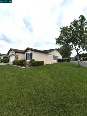 Property Slideshow image 3 of 49 | 200 springhill dr, Rio Vista, CA, 94571