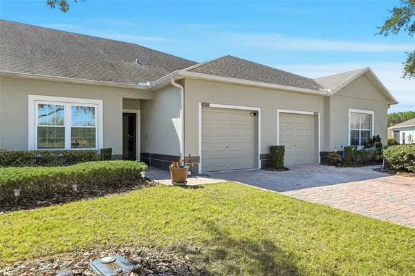 Property Slideshow image 2 of 57 | 3632 solana cir b, Clermont, FL, 34711