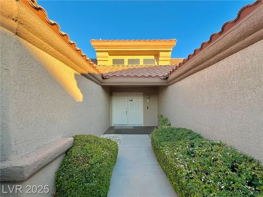 Property Slideshow image 2 of 33 | 3012 morning ridge dr, Las Vegas, NV, 89134