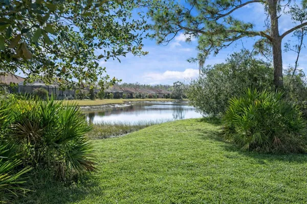 Property Slideshow image 3 of 57 | 8717 sorano villa dr, Tampa, FL, 33647