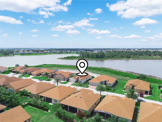 Property Slideshow image 2 of 64 | 5553 hogan ln, Winter Haven, FL, 33884