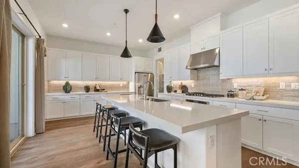 Property Slideshow image 2 of 35 | 915 walnut ter, Montebello, CA, 90640