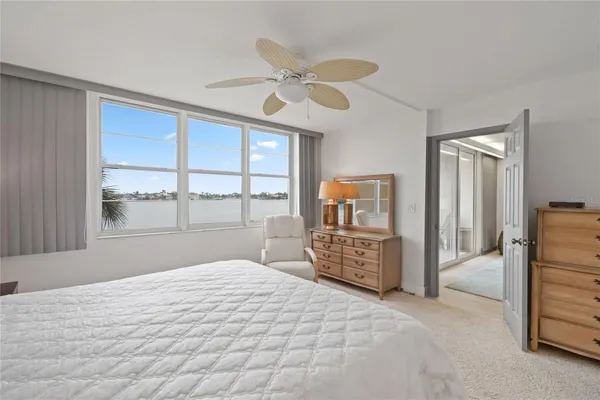 Property Slideshow image 2 of 31 | 7910 sun island dr 302, South Pasadena, FL, 33707