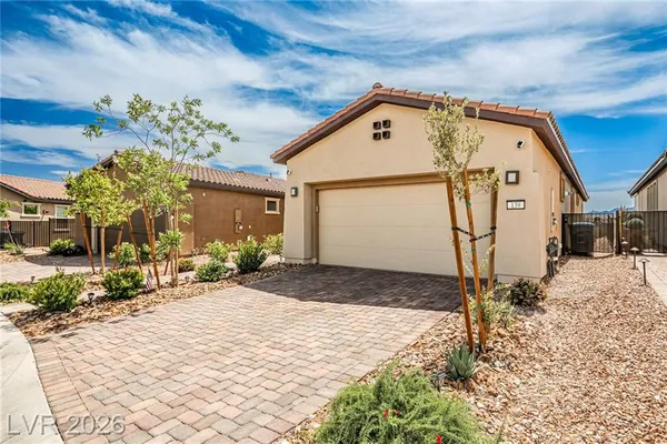 Property Slideshow image 3 of 38 | 139 palm fox ct, Henderson, NV, 89011