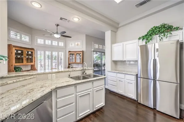 Property Slideshow image 2 of 32 | 2330 spring water dr, Las Vegas, NV, 89134