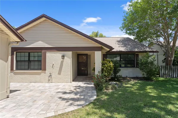 Property Slideshow image 3 of 33 | 2449 bay berry ct, Clearwater, FL, 33763