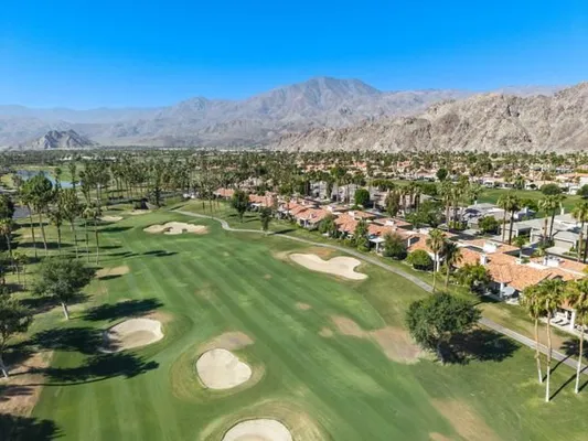 Property Slideshow image 3 of 33 | 55008 shoal crk, La Quinta, CA, 92253