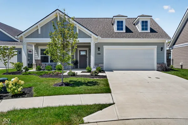 Property Slideshow image 2 of 47 | 16871 imperial ct, Fishers, IN, 46040