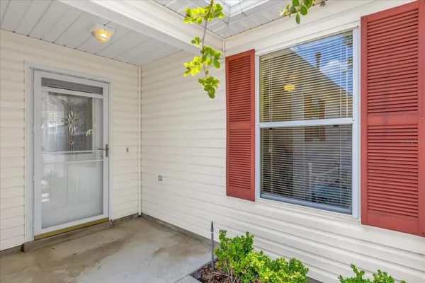 Property Slideshow image 2 of 36 | 8932 se 168th sedgwick pl, The Villages, FL, 32162