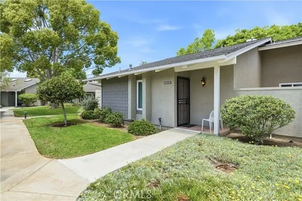 Property Slideshow image 3 of 38 | 8932 amador 1312a, Huntington Beach, CA, 92646
