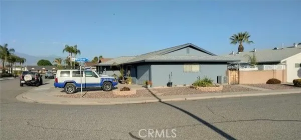 Property Slideshow image 3 of 32 | 1621 w montrose ave, Hemet, CA, 92543